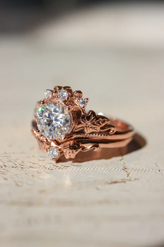 Bridal ring set with 1 carat lab grown diamond, tiara shape engagement ring in rose gold / Ariadne