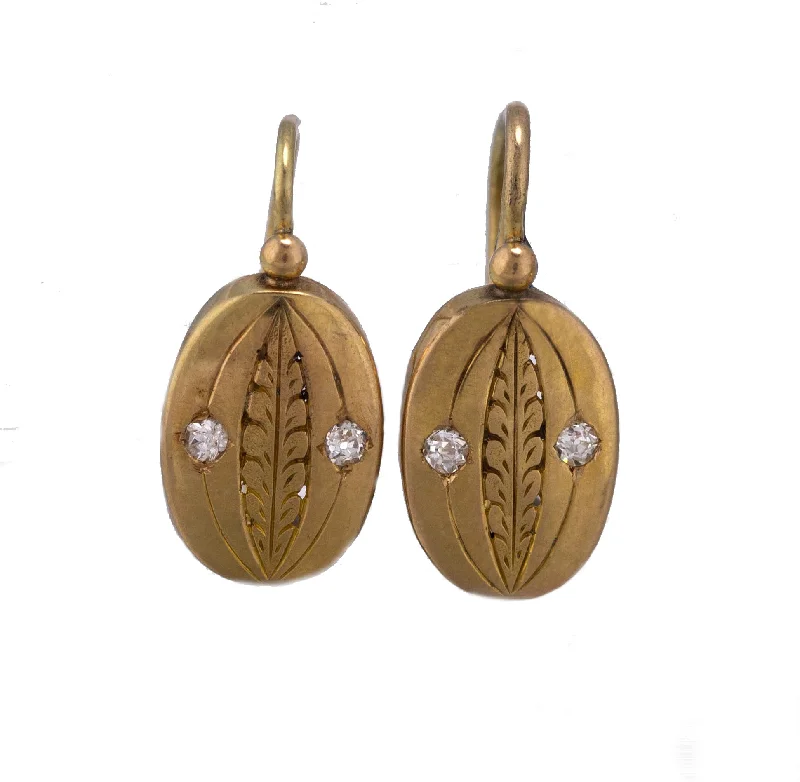 Ladies Antique Victorian 14K Yellow Gold 0.08ctw Diamond Etched Drop Earrings