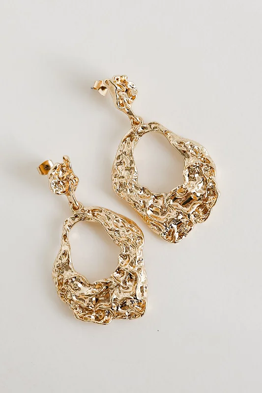 FINAL SALE - Remi Gold Hammered Statement Drop Earrings