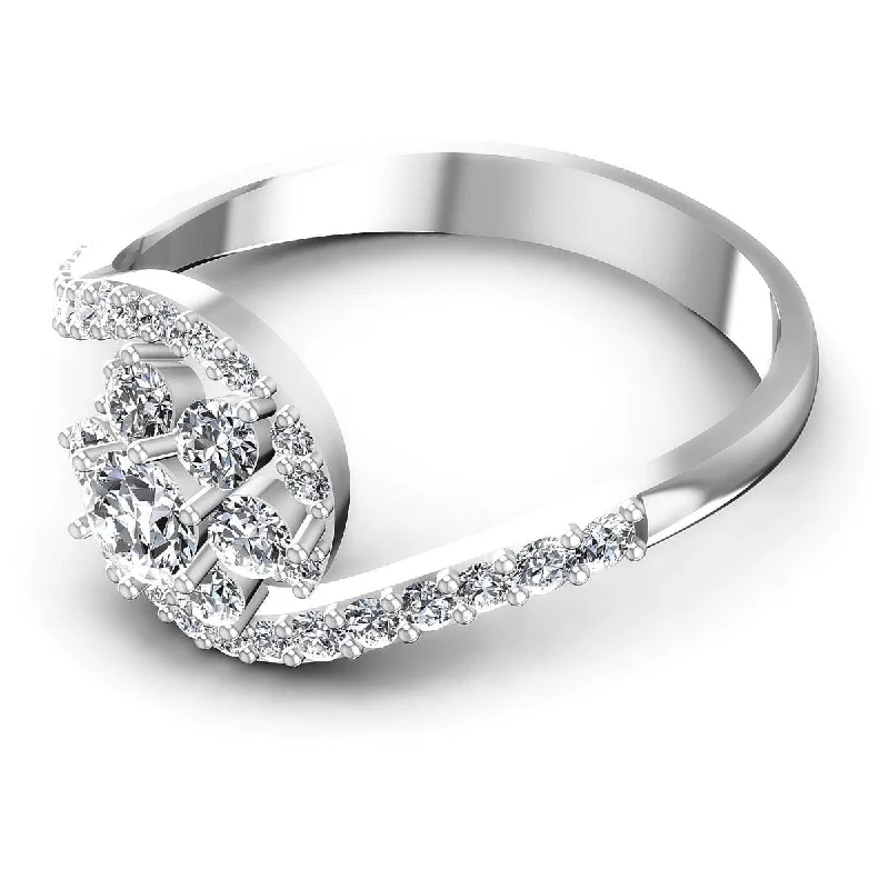 0.75 CT Round Cut Diamonds - Fashion Ring