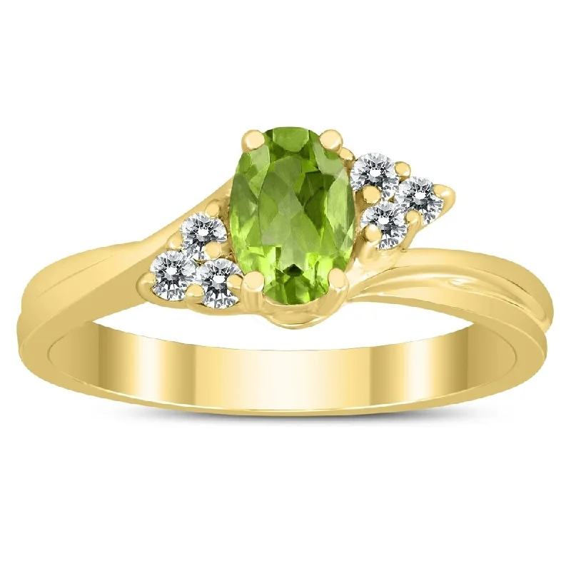 6X4MM Peridot and Diamond Twist Ring in 10K Yellow Gold