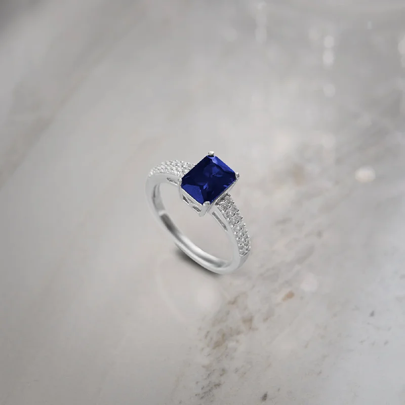 Created Sapphire & Diamond Ring