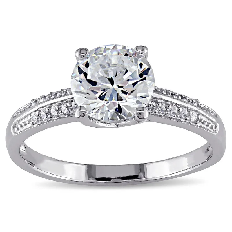 Miadora Sterling Silver Round-cut Prong-set Clear Cubic Zirconia Engagement-style Ring