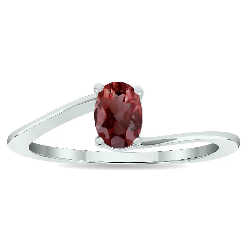 Women's Solitaire Garnet Wave Ring in 10K White Gold