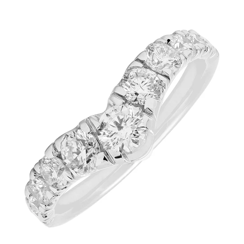 Diamond Curve Wedding Band in 14kt White Gold (1ct tw)