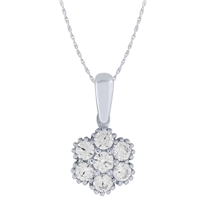 14K White Gold 1/4Ctw Diamond Floral Pendant